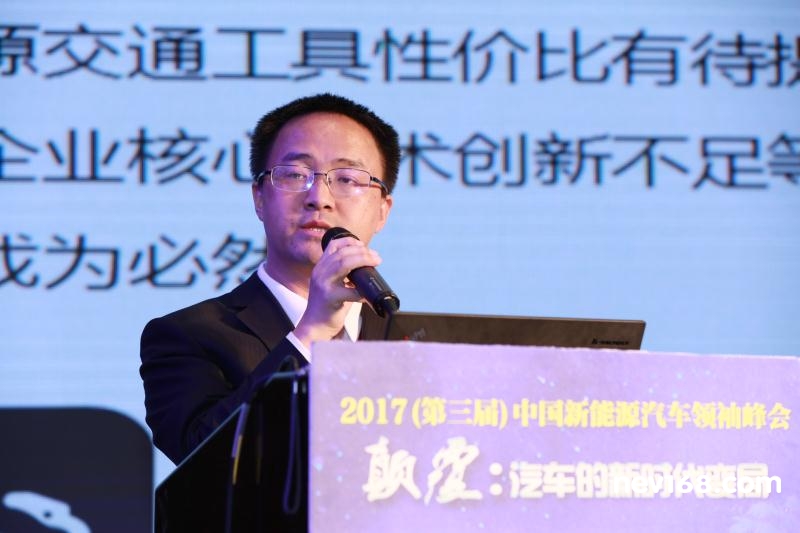 深圳市沃特玛电池有限公司副总裁钟孟光