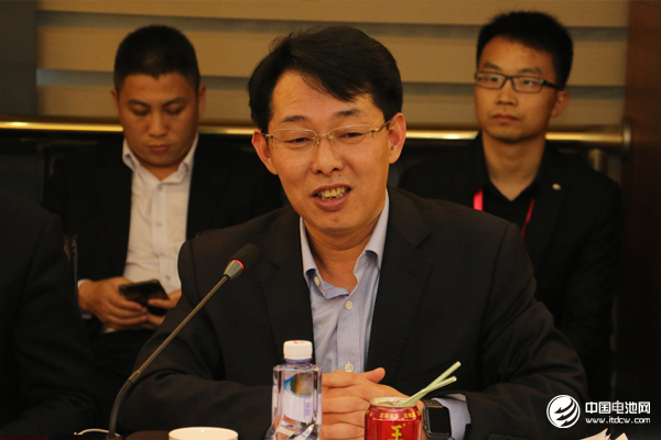 锂电“达沃斯”论坛组委会/电池百人会秘书长、中国电池网创始人/董事长 于清教