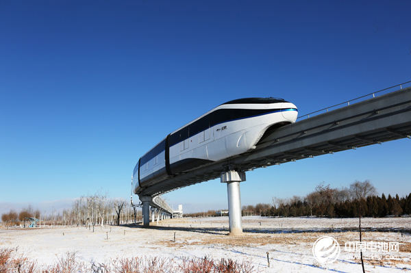 比亚迪云轨在银川运行