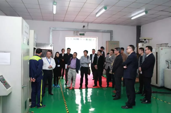 交通运输部综合规划司张大为副司长一行调研银隆新能源