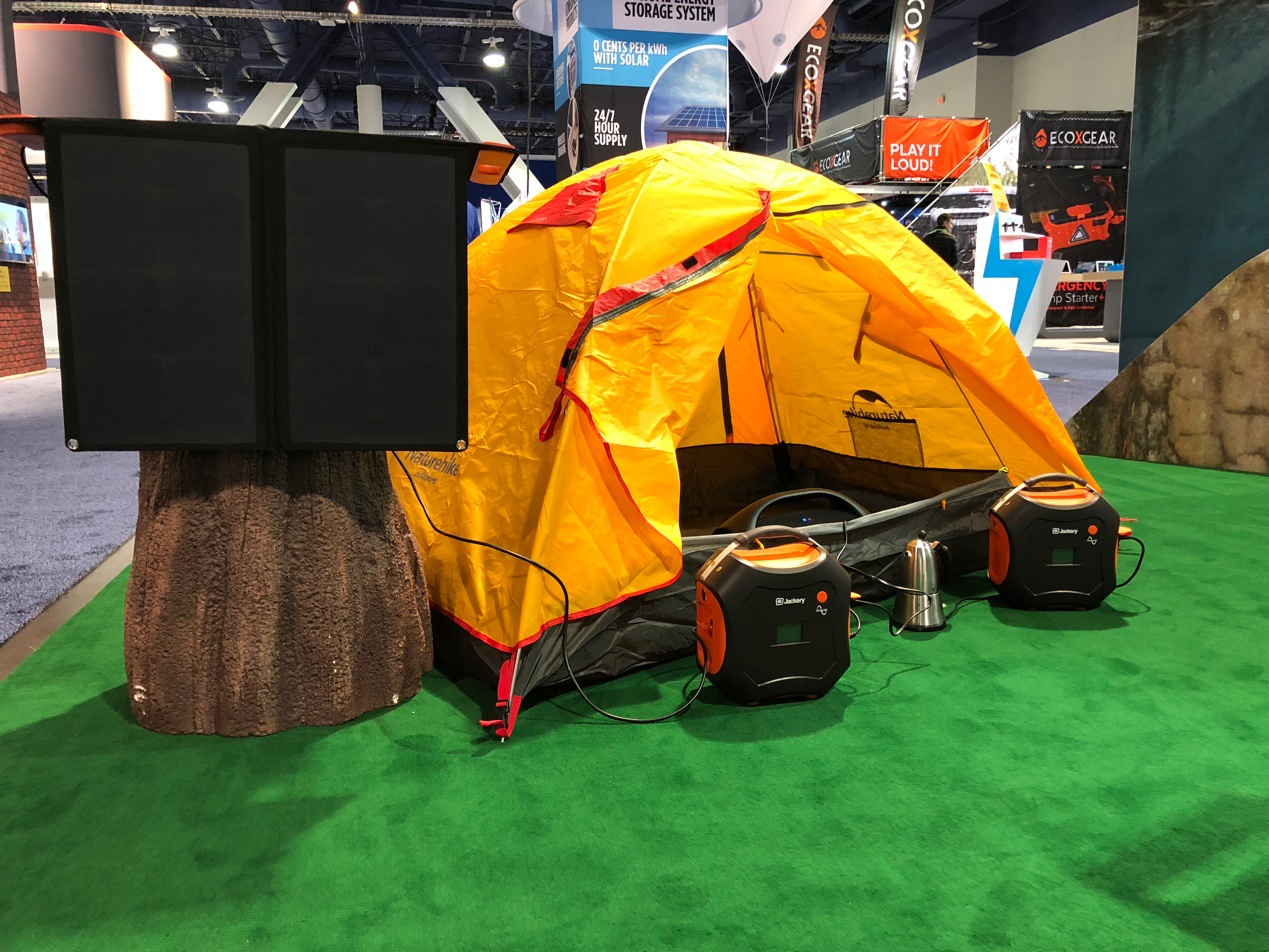 户外用电不再愁 美国Jackery“便利电”CES展受极客热捧
