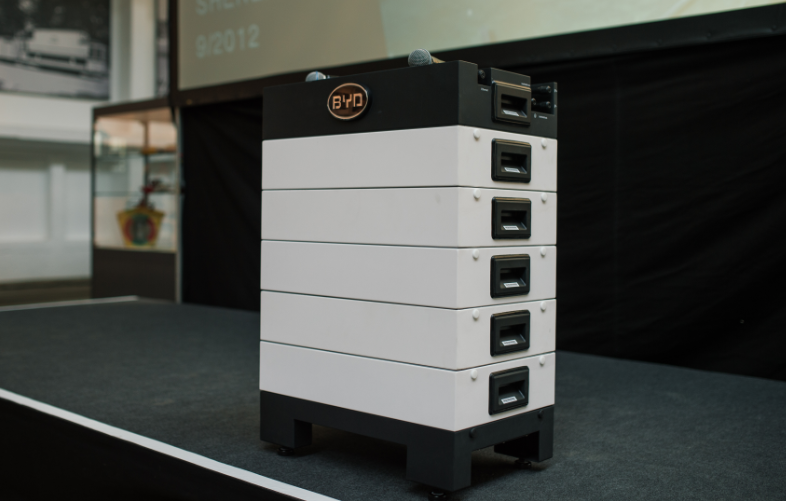 比亚迪全新一代B-Box高压版储能系统