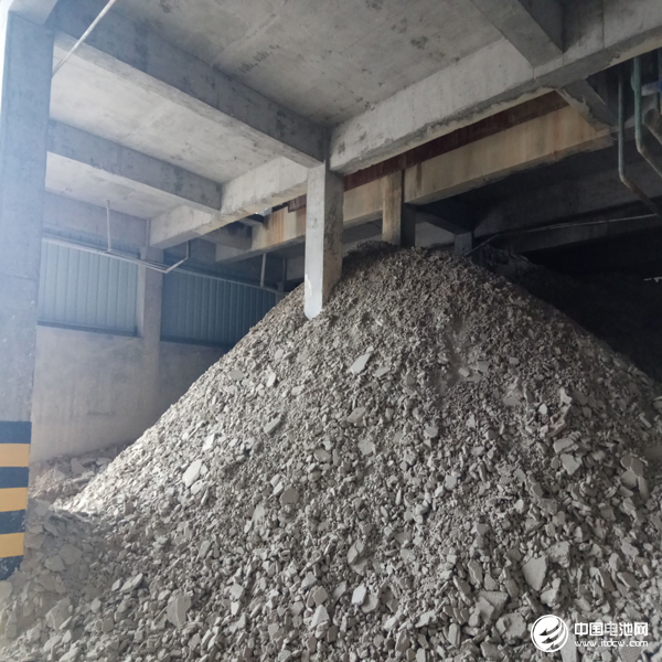 兴晟锂业现场滤饼