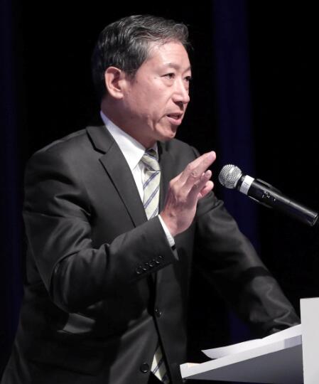 深圳市雄韬电源科技股份有限公司总裁张华农