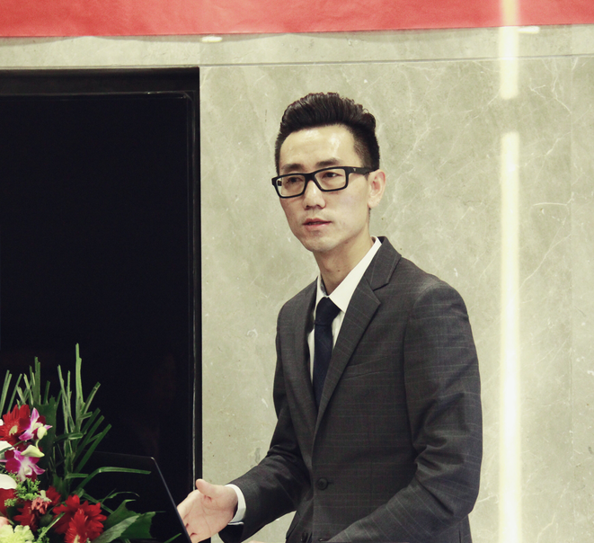 彩客电池材料（东光）有限公司 总经理 张洪星