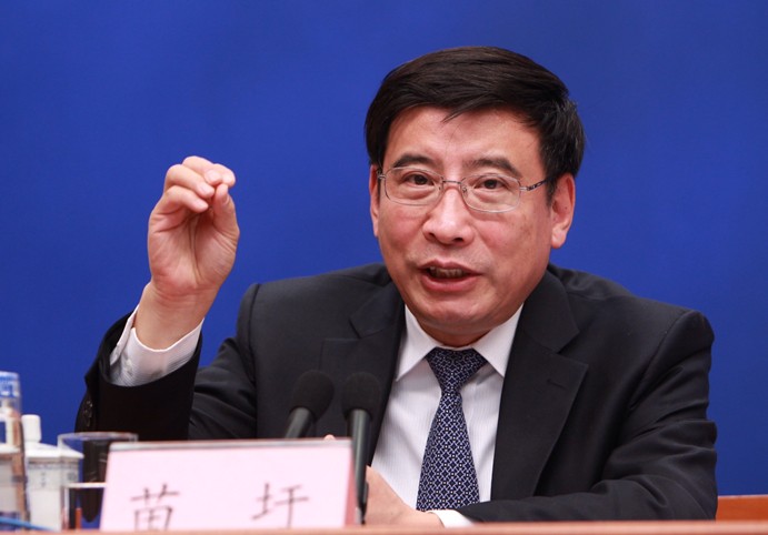 工信部部长苗圩：目前中国新能源汽车总量已达180万辆