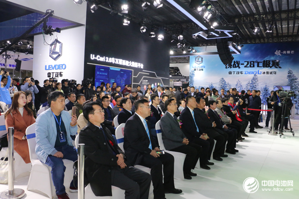 聚焦微型电动车 2018第12届山东国际新能源汽车电动车展览会开幕