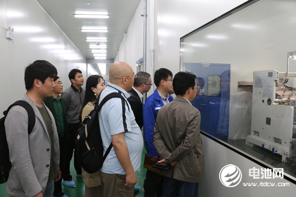 玉皇新能源石墨烯年产能达3吨 今年动力电池产能或达12亿WH 