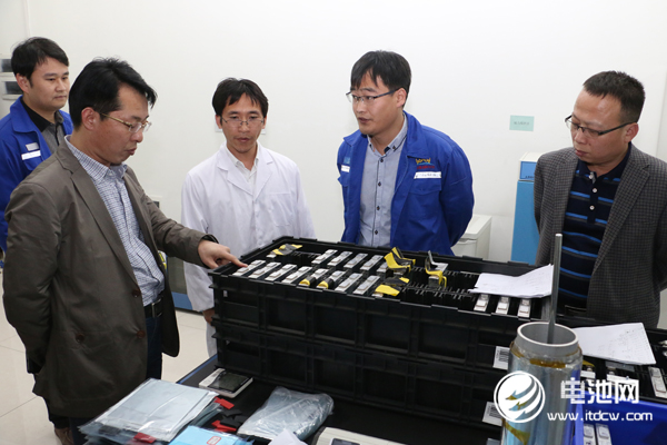 玉皇新能源石墨烯年产能达3吨 今年动力电池产能或达12亿WH 