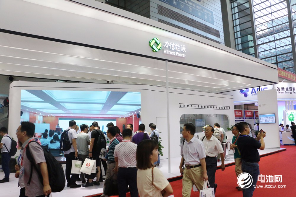 力信能源携磷酸铁锂、三元两大产品线及储能系统参展CIBF 2018