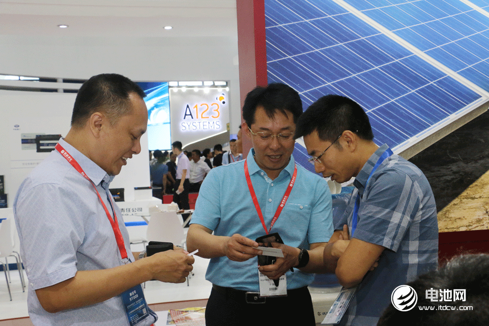 锂电“达沃斯”论坛组委会/电池百人会/中关村新型电池技术创新联盟秘书长于清教与普瑞赛思董事长许辉勇等交流