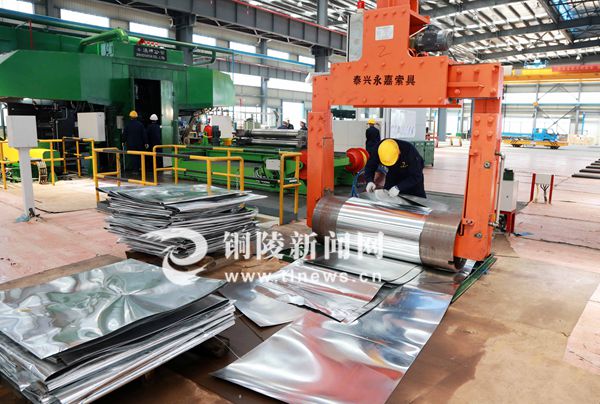 金誉金属：30万吨超薄及动力电池铝箔投产 丰富产品结构 