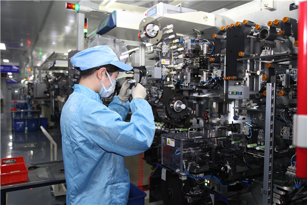 天能集团生产线