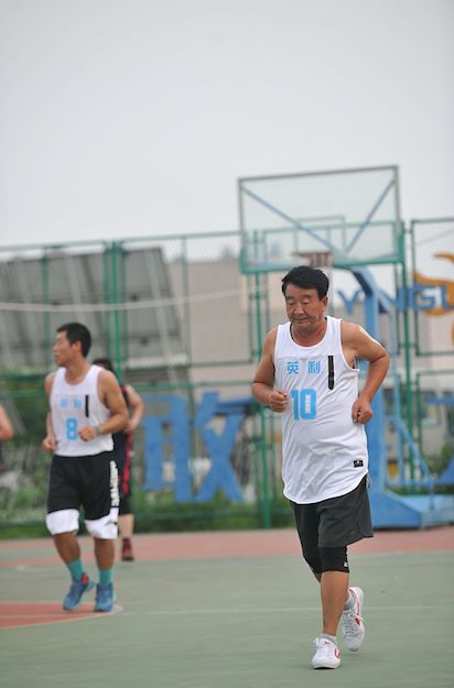 昔日光伏巨头英利困局难解  苗连生退而不休