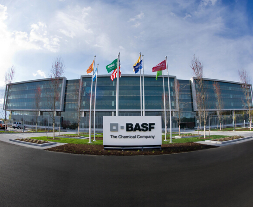 国外巨头加快电池生产 欲挑战中国钴锂话语权