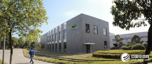 杉杉股份锂电池材料业务营收占比约8成 正负极材料大规模扩产中 杉杉股份锂电池材料业务营收占比约8成 正负极材料大规模扩产中