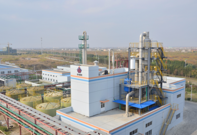 正极材料新产能充分释放 当升科技预计2018年净利超3亿元