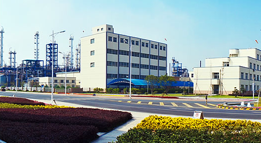 巨化股份：年报预增113%-136% 氟化工景气高位回落