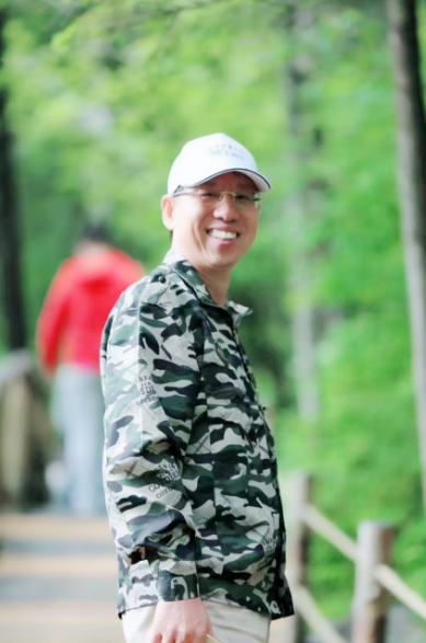 深圳市时代高科技设备股份有限公司董事长田汉溶