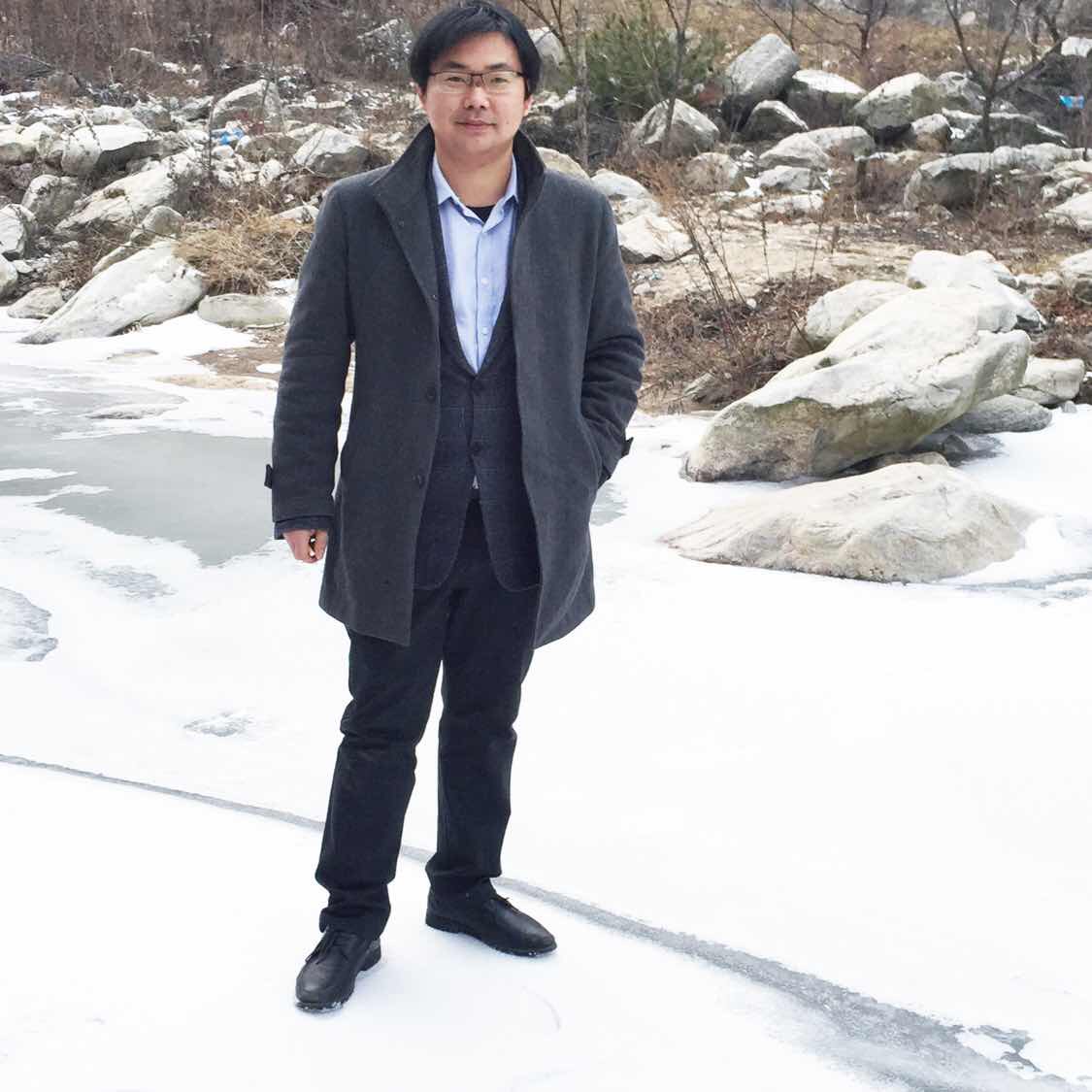 武汉理工大学材料复合新技术国家重点实验室教授唐浩林