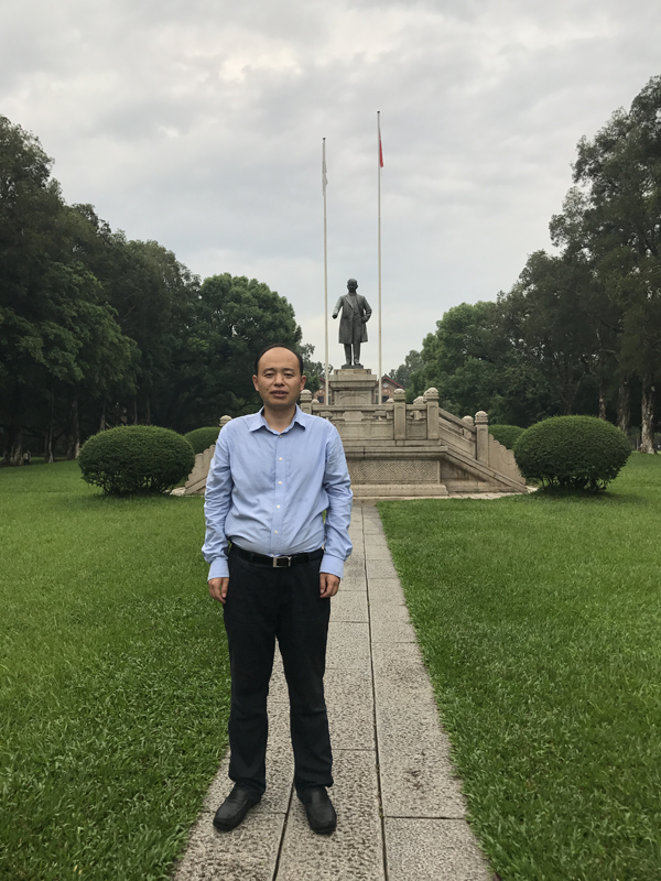 香河昆仑化学制品有限公司、湖州昆仑动力电池材料有限公司董事长郭营军