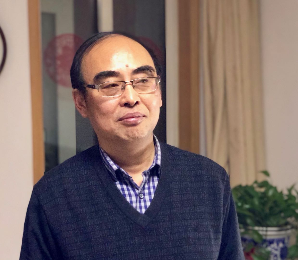 天津金牛电源材料有限责任公司副总、总工程师孙新华