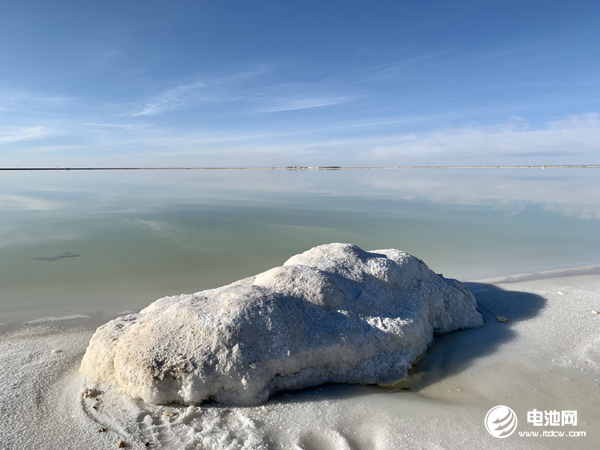 氢氧化锂价格走低 钴盐价格依然承压 氢氧化锂价格走低 钴盐价格依然承压