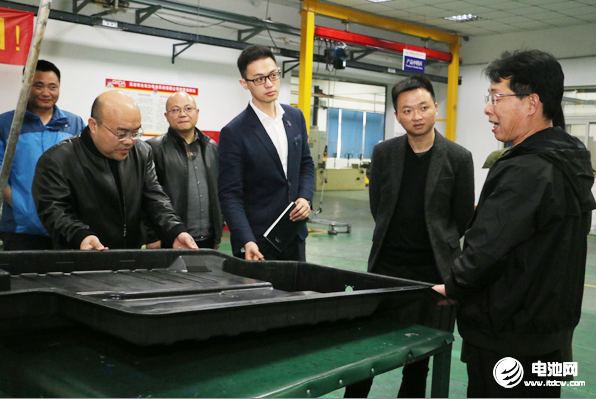 中国电池新能源产业链调研团一行参观调研奇达动力