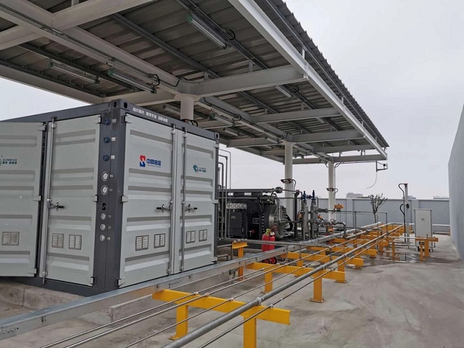 “巨无霸”加氢站落沪 上海燃料电池汽车建设“提速”