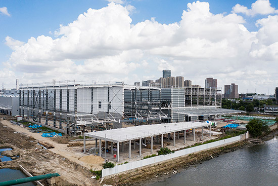 想称霸电动汽车行业？先得跨过中国这道坎