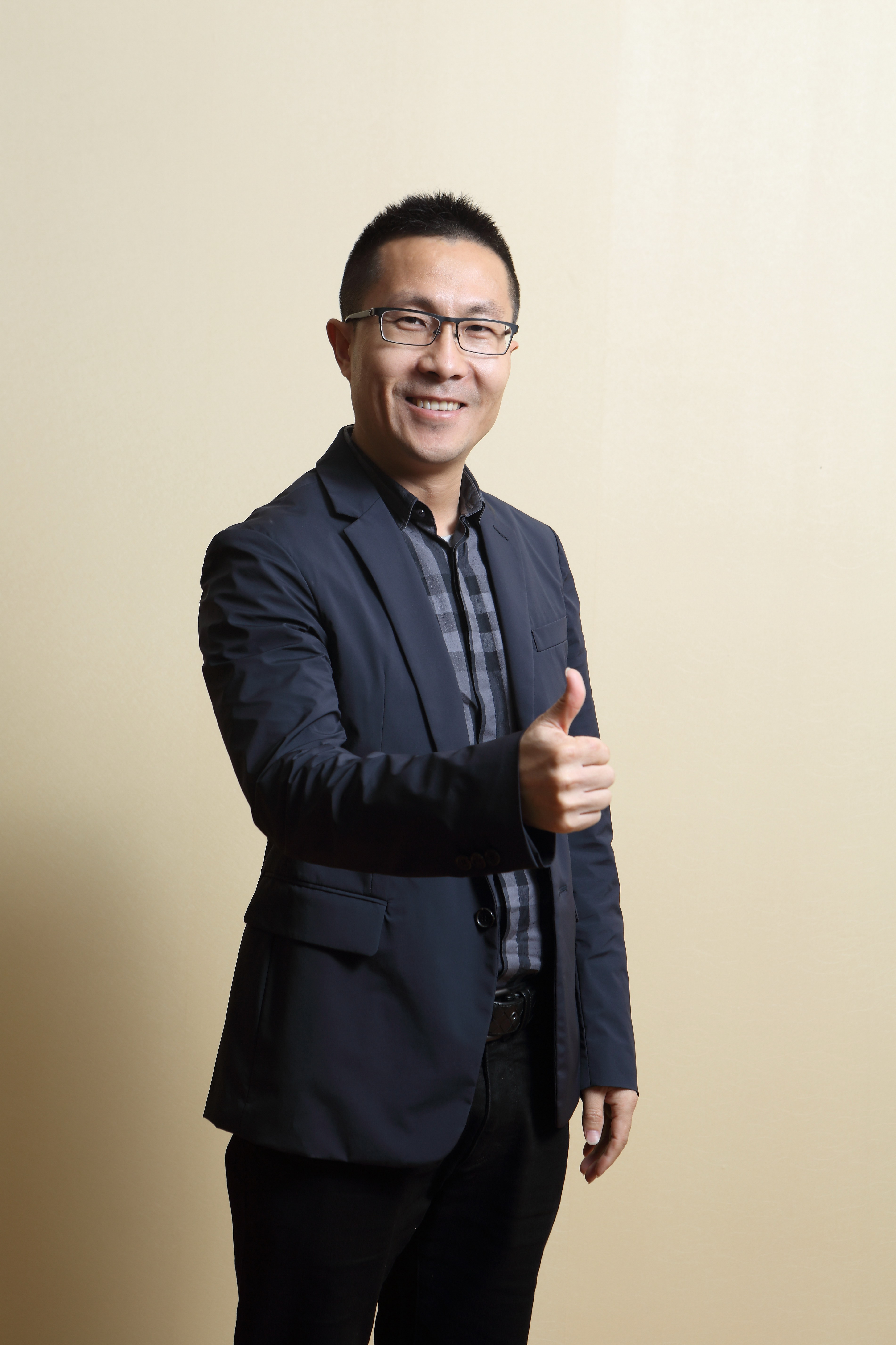 深圳市华宝新能源股份有限公司董事长孙中伟