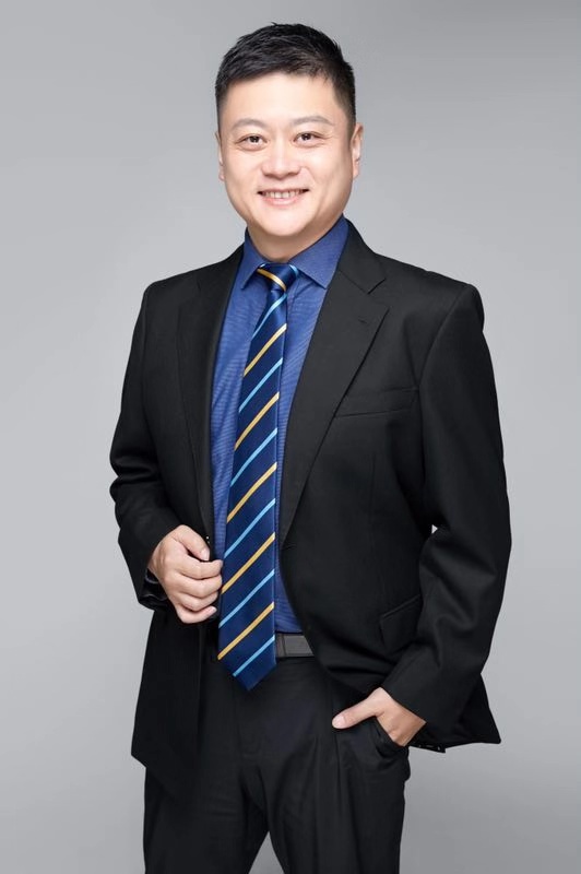 苏州天裕塑胶有限公司总经理钱晓人