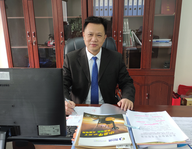 福建省龙德新能源股份有限公司总经理助理钟毅