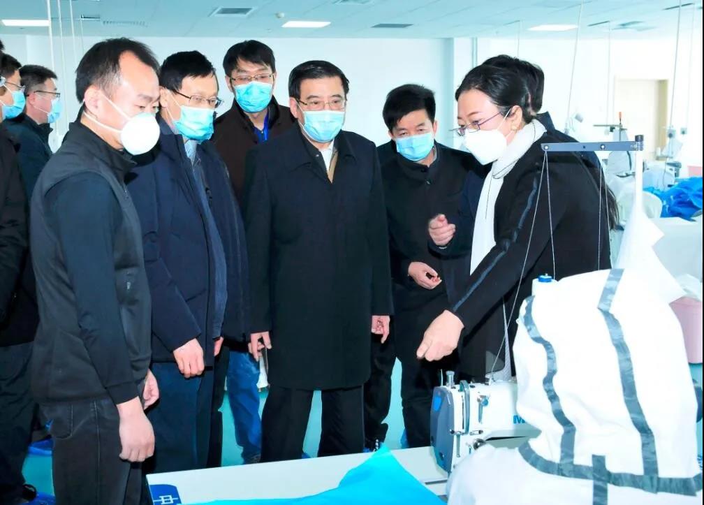 苗圩部长在北京调研医疗物资保障和企业复工复产情况