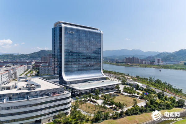 宁德时代牵手腾讯云 联合攻关新能源质检世界级难题