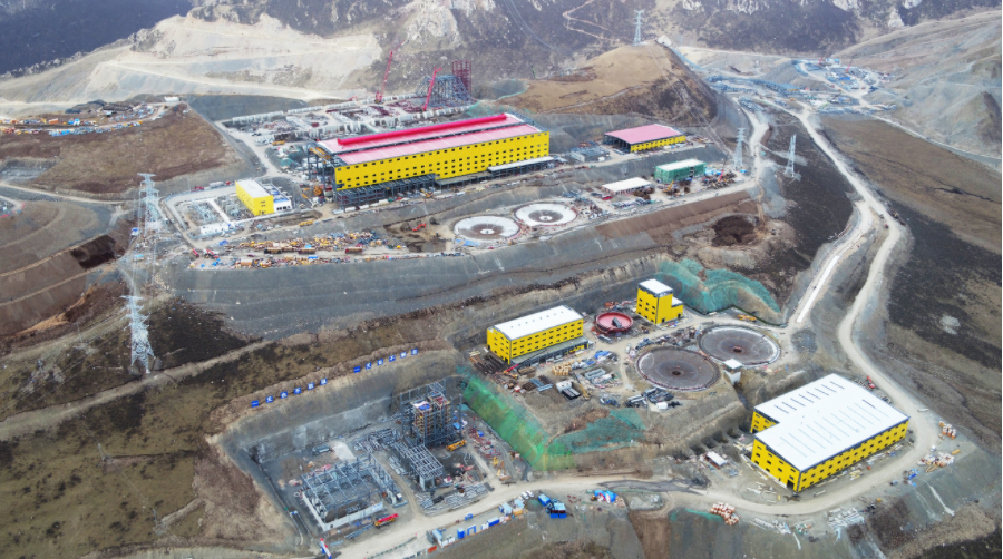 玉龙铜矿 图片来源：西部矿业官网