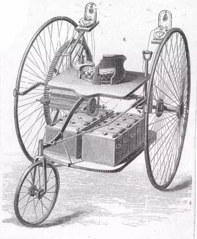 1839年，苏格兰人罗伯特·安德森（Robert Anderson），通过给马车装上电池的电机，造出了第一台用电力驱动的马车。