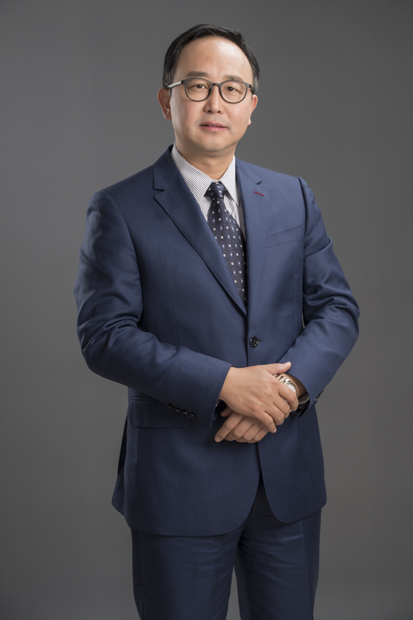 欣旺达电子股份有限公司 副总裁 梁锐