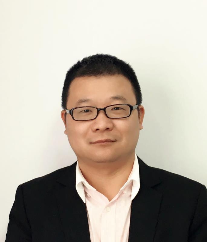  瑞浦能源有限公司 营销中心总经理 张小聪