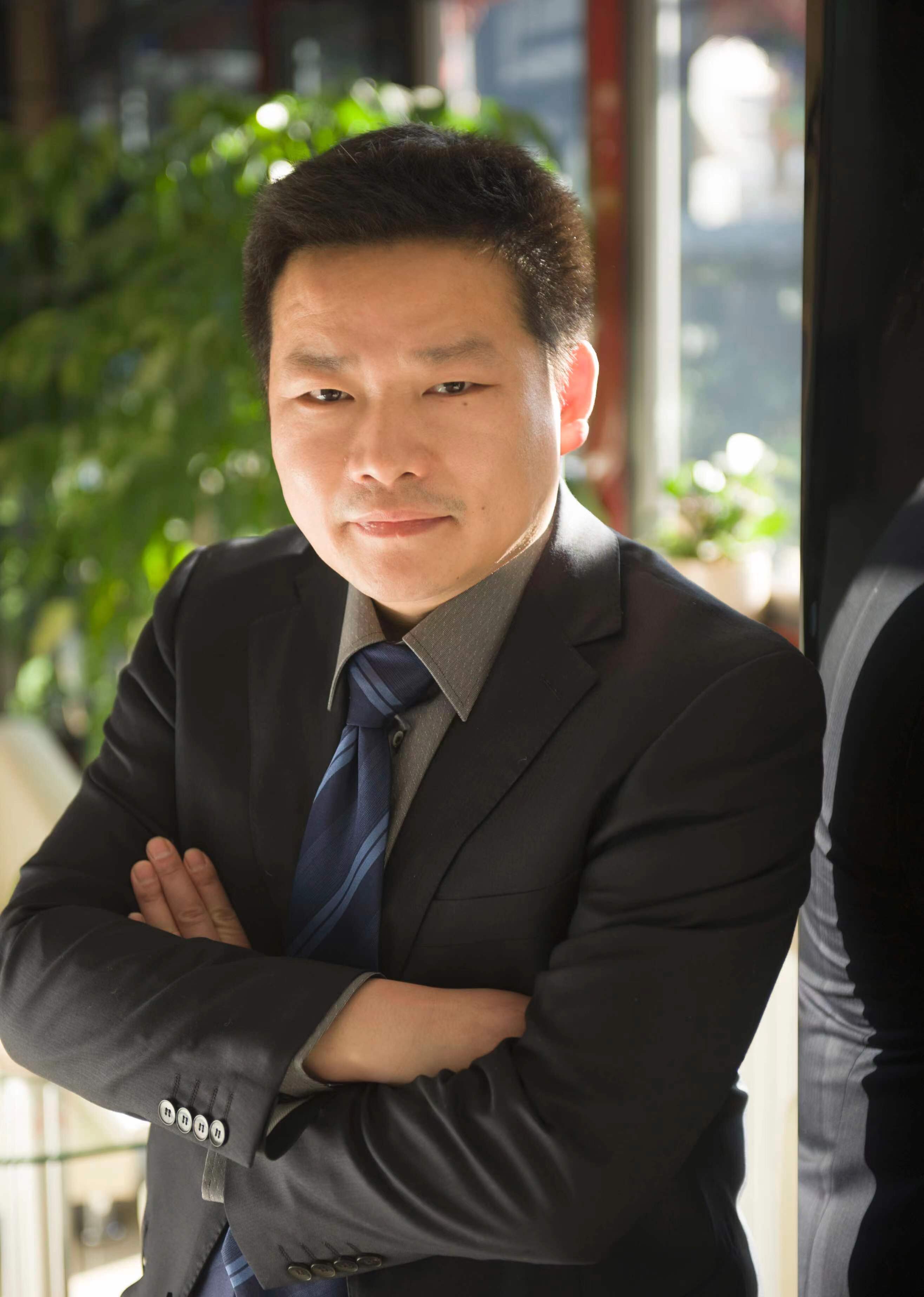 宏氟锂业科技集团有限公司 副总裁 谭本平