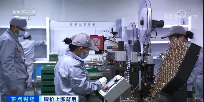 订单量暴涨360%！产能拉满仍供不应求！原料价格涨涨涨，未来怎么走？