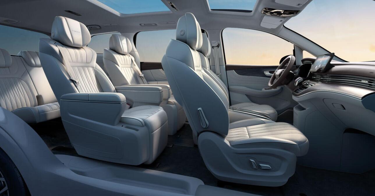 全球首款纯电动MPV荣威iMAX8 EV开启预售