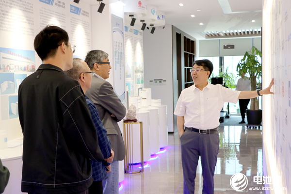 德固特董事长魏振文一行到访海融网山东总部 共话转型变革机遇