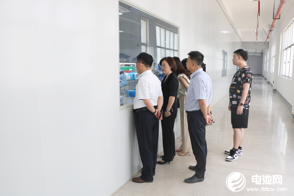 中关村新型电池技术创新联盟秘书长于清教一行参观调研金保利