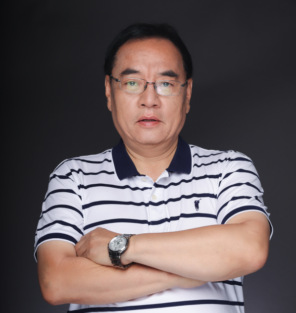 北京大学化学与分子工程学院教授其鲁