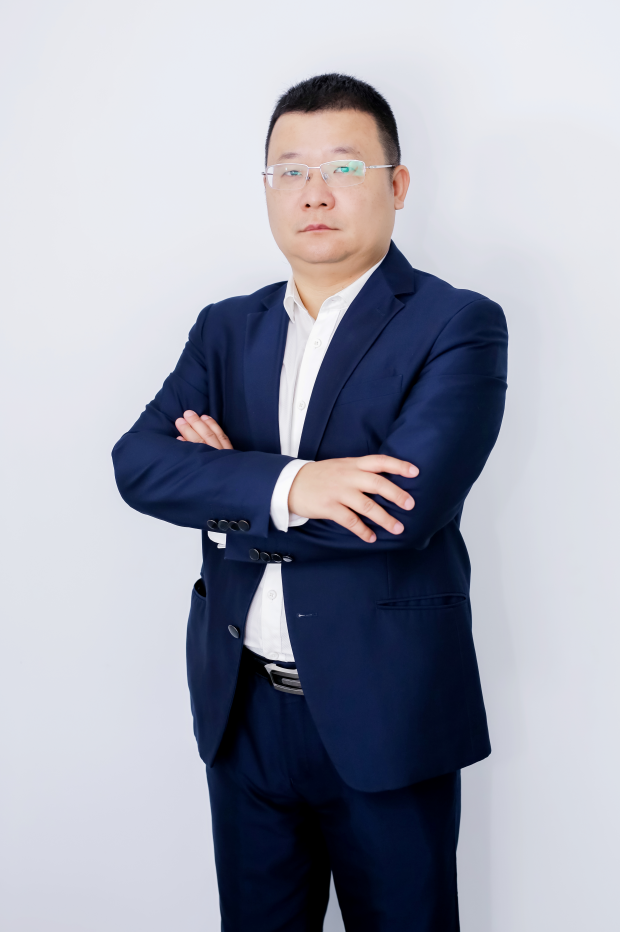 瑞浦兰钧能源股份有限公司 营销中心总经理 张小聪