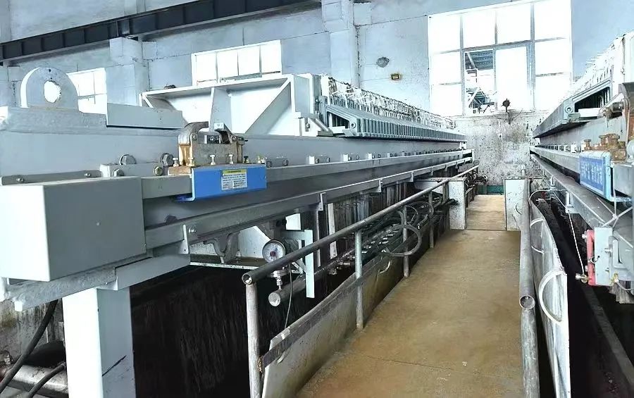 贵州红星电子材料有限公司生产车间。大龙经济开发区供图