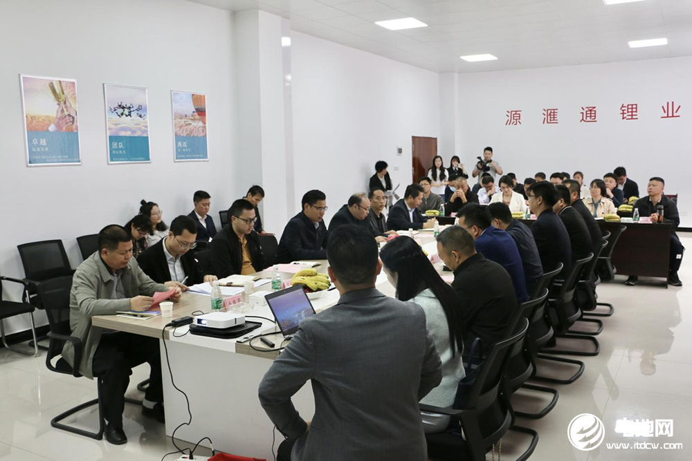 中国电池新能源产业链调研团一行参观考察源滙通