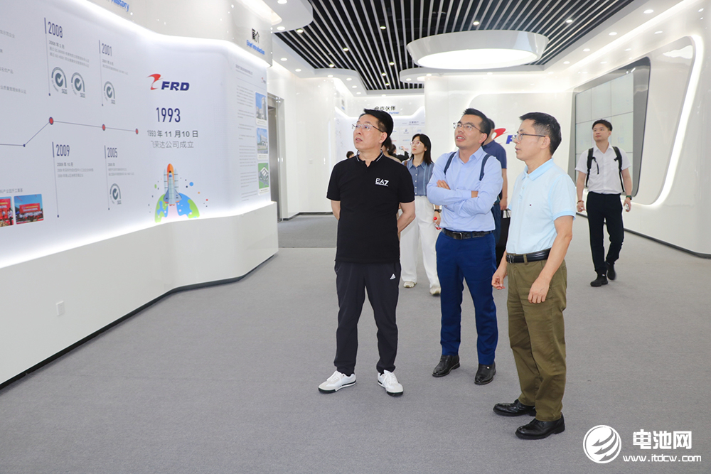 中国电池新能源产业链调研团一行到访飞荣达