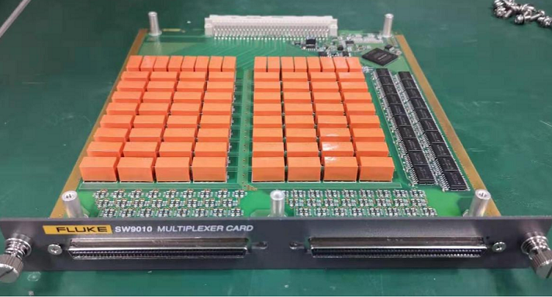 电池技术和安全挑战升级 福禄克赋能电池高精度测试